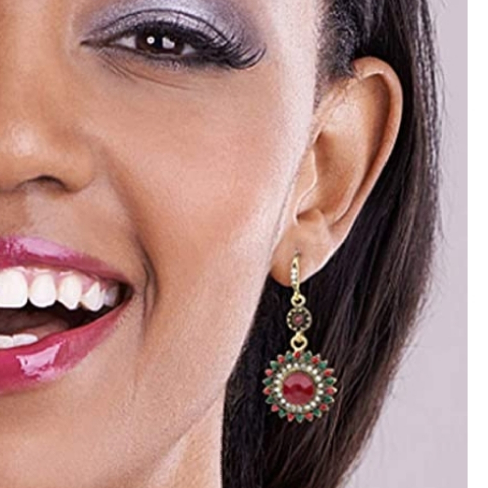 NWT statement earings π - Picture 1 of 4
